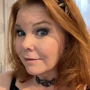 Meet your Posher, Marianne